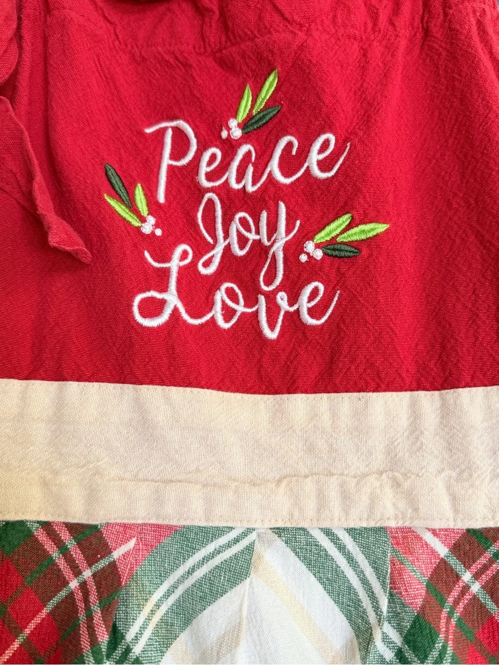 St. Nicolas Square Plaid Christmas Holiday Adult Apron 100% cottons | Kohl’s